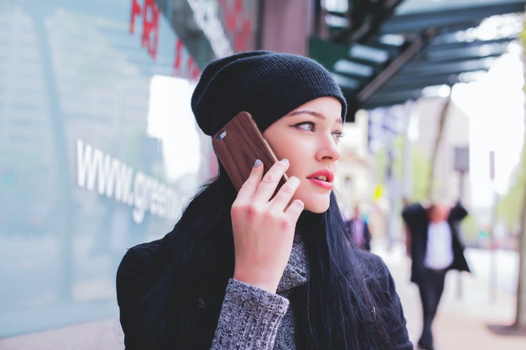 モバイルWiFiの電話番号