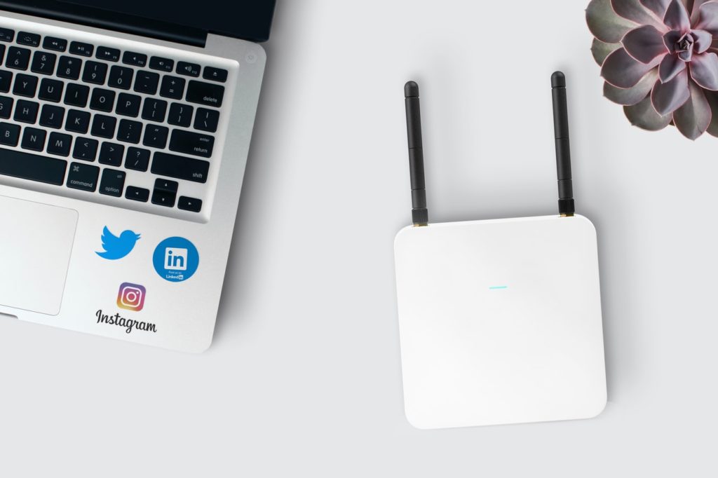 スマホのテザリングではなくモバイルWiFiを持つ理由