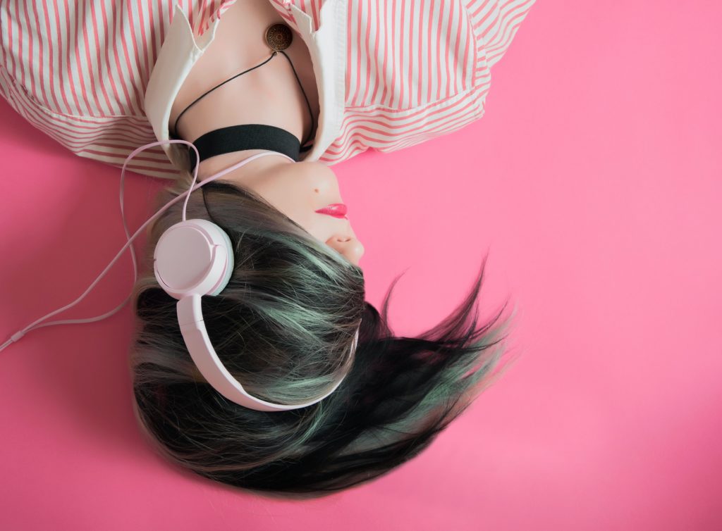 音楽を存分に楽しむならモバイルWiFiで