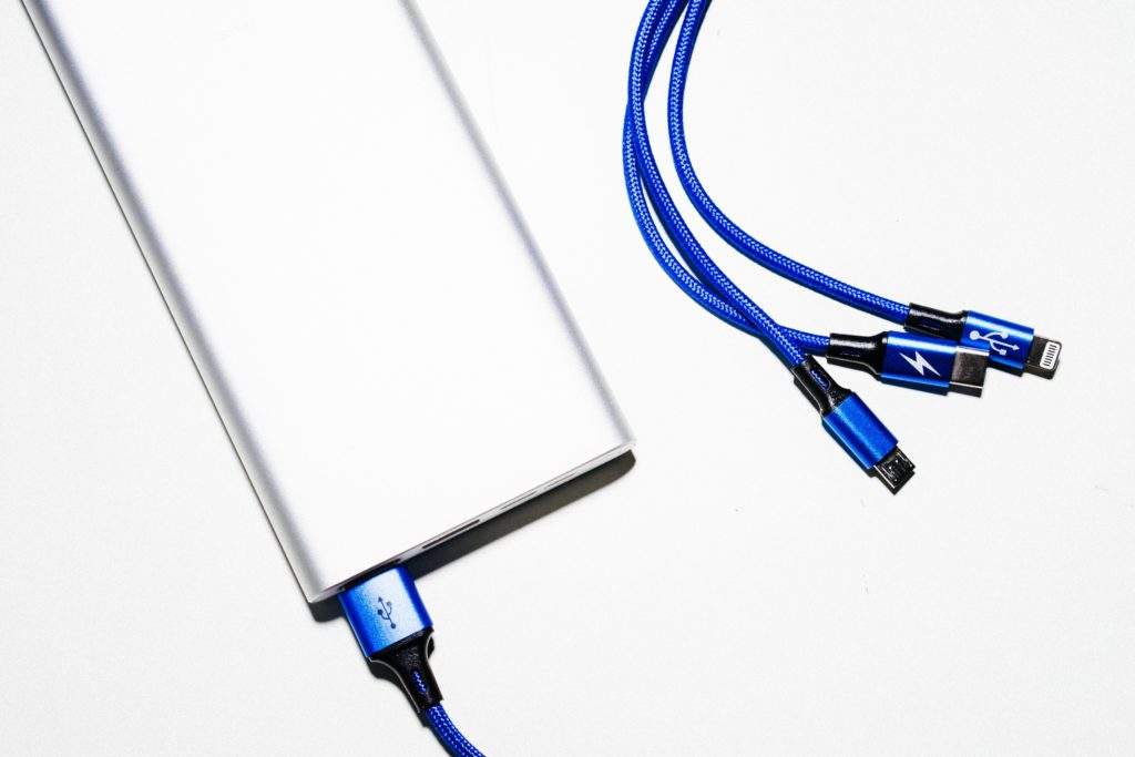 モバイルWiFiの充電時間